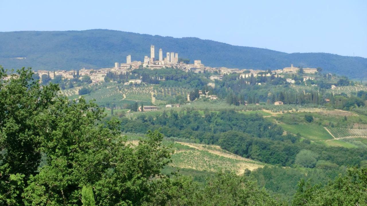 سان جيمينيانو Appartamenti Ava E Tegrino Nell'Antica Dimora Di Fulignano المظهر الخارجي الصورة