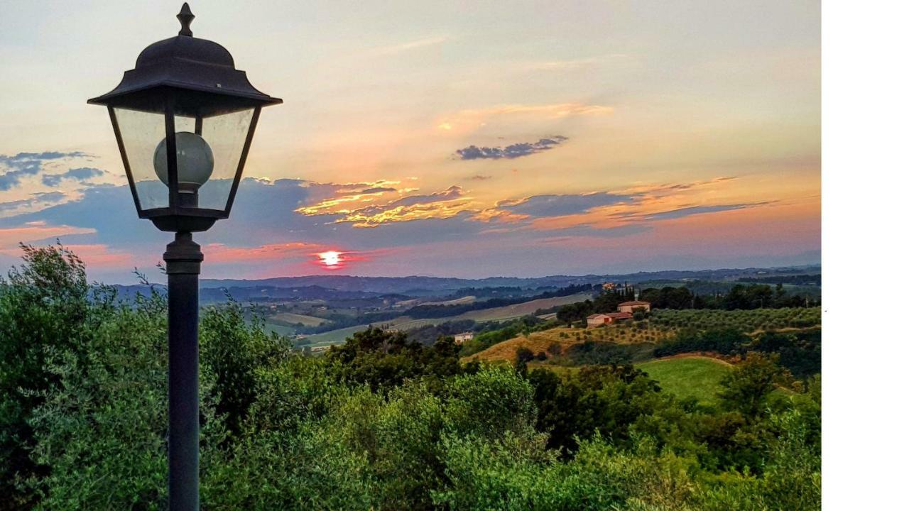 سان جيمينيانو Appartamenti Ava E Tegrino Nell'Antica Dimora Di Fulignano المظهر الخارجي الصورة